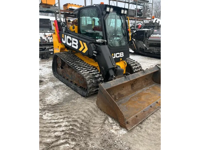 2023 JCB 3TS-8T