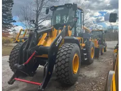 2025 JCB 437ZX