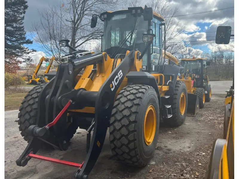 2025 JCB 437ZX