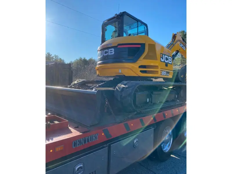 2025 JCB 85Z-1