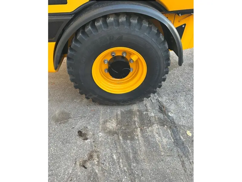 2024 JCB 407