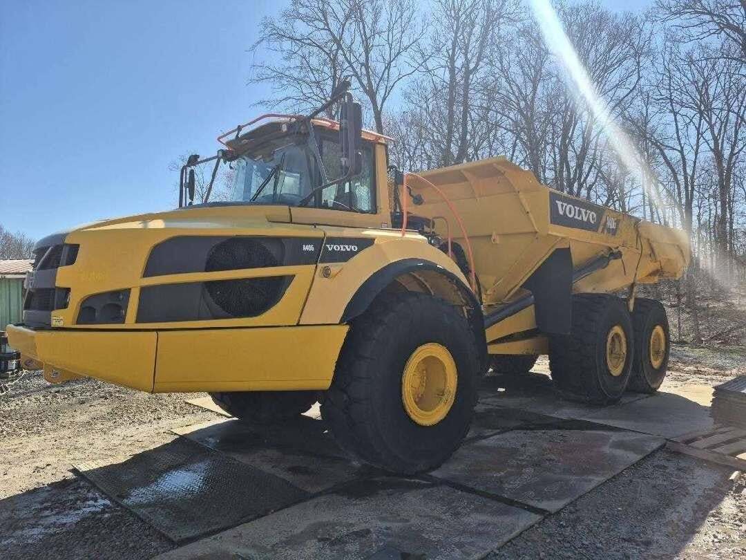 2016 VOLVO A40G in Butler, WI