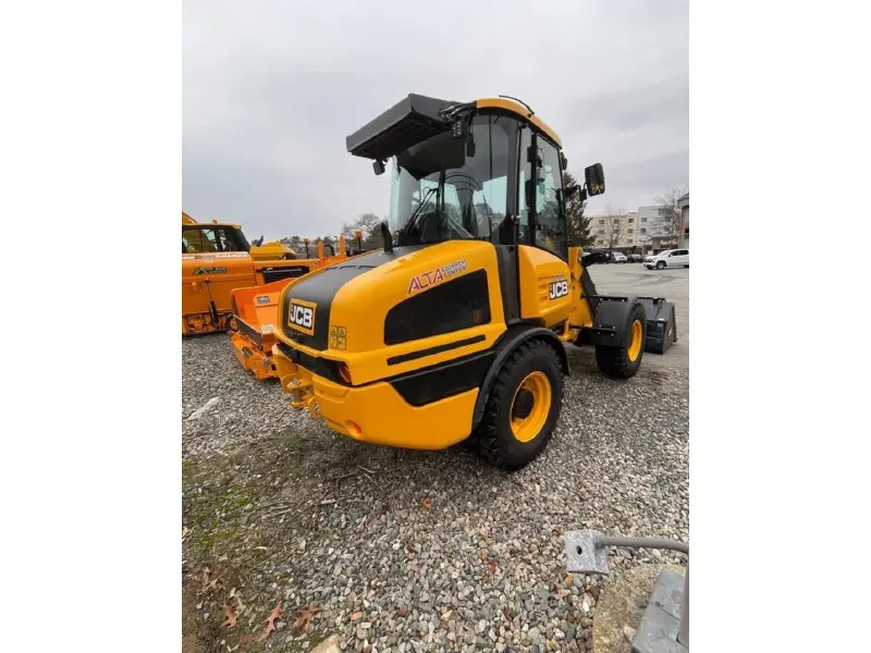 2024 JCB 407