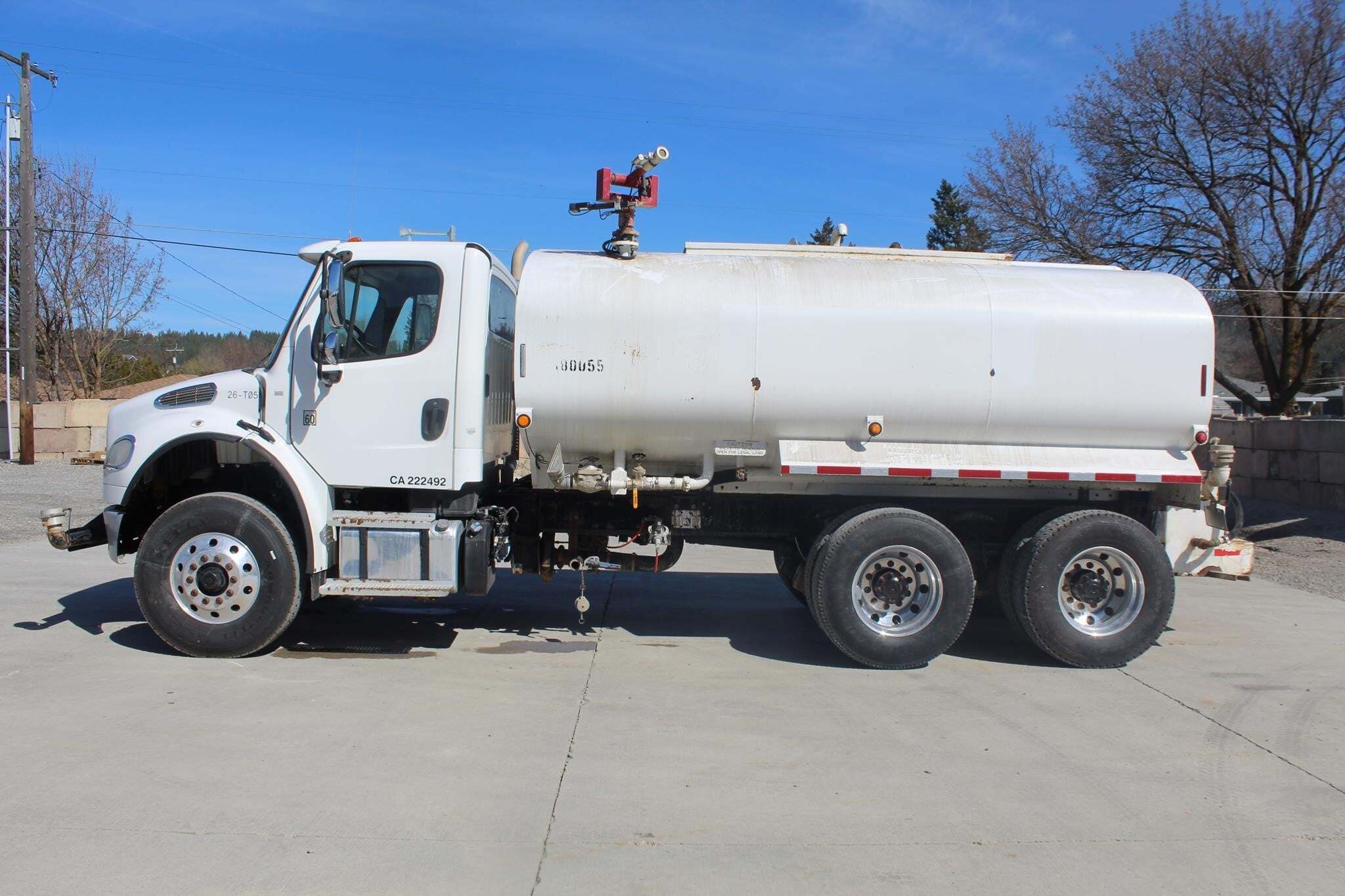 2018 FREIGHTLINER BUSINESS CLASS M2 106 in Spokane, WA