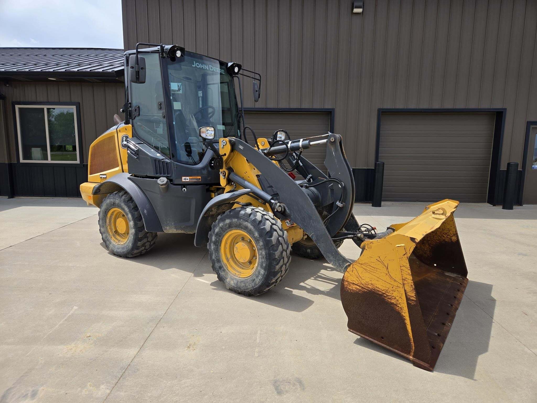2020 DEERE 244L in Gary, SD