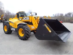 2024 JCB 542-70 AGRI PLUS