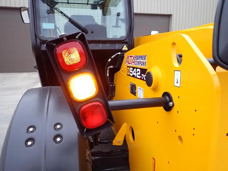 2024 JCB 542-70 AGRI PLUS