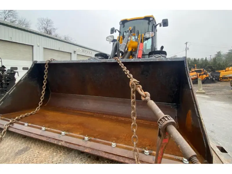 2024 JCB 407