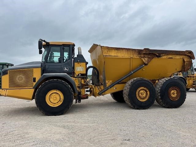 2019 DEERE 460E in Van Alstyne, TX