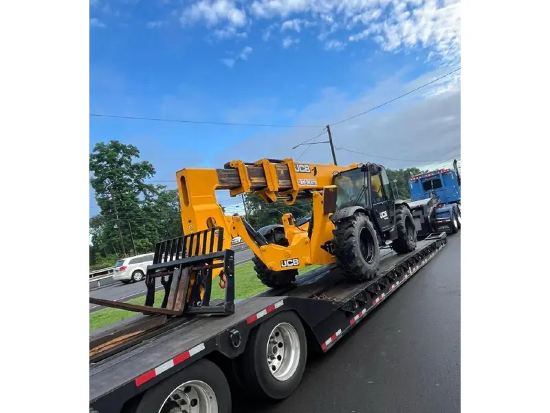 2023 JCB 510-56