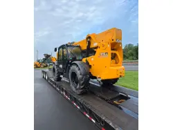 2023 JCB 510-56