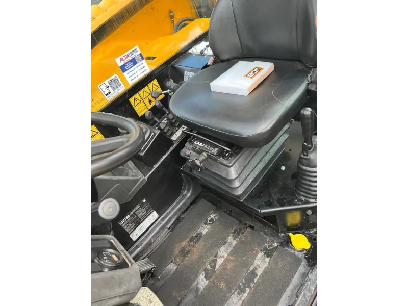 2023 JCB 510-56