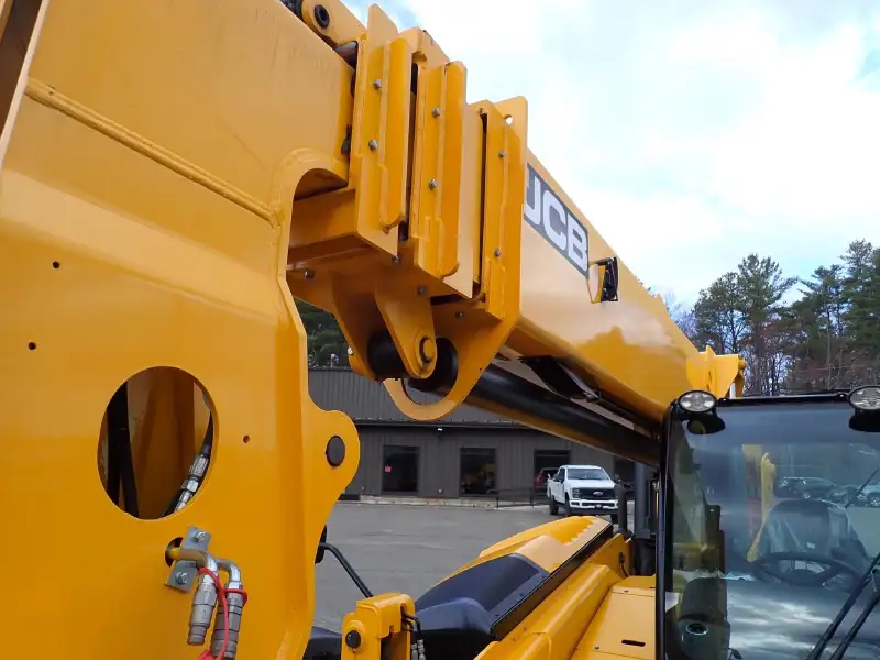 2024 JCB 510-56