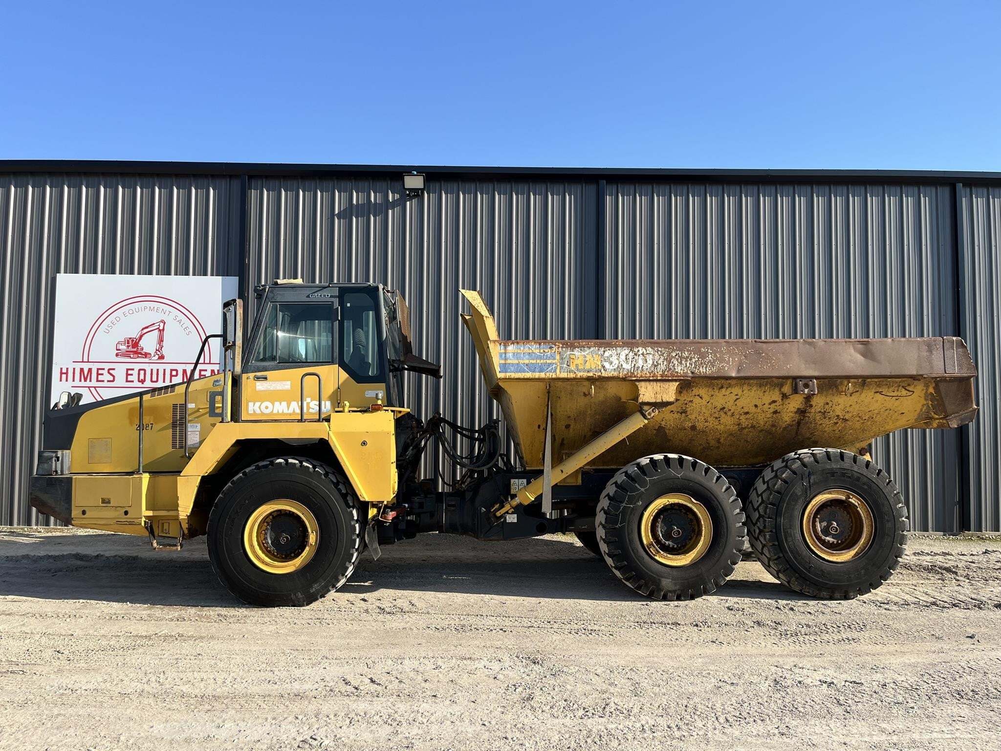 2006 KOMATSU HM300-2 in Van Alstyne, TX