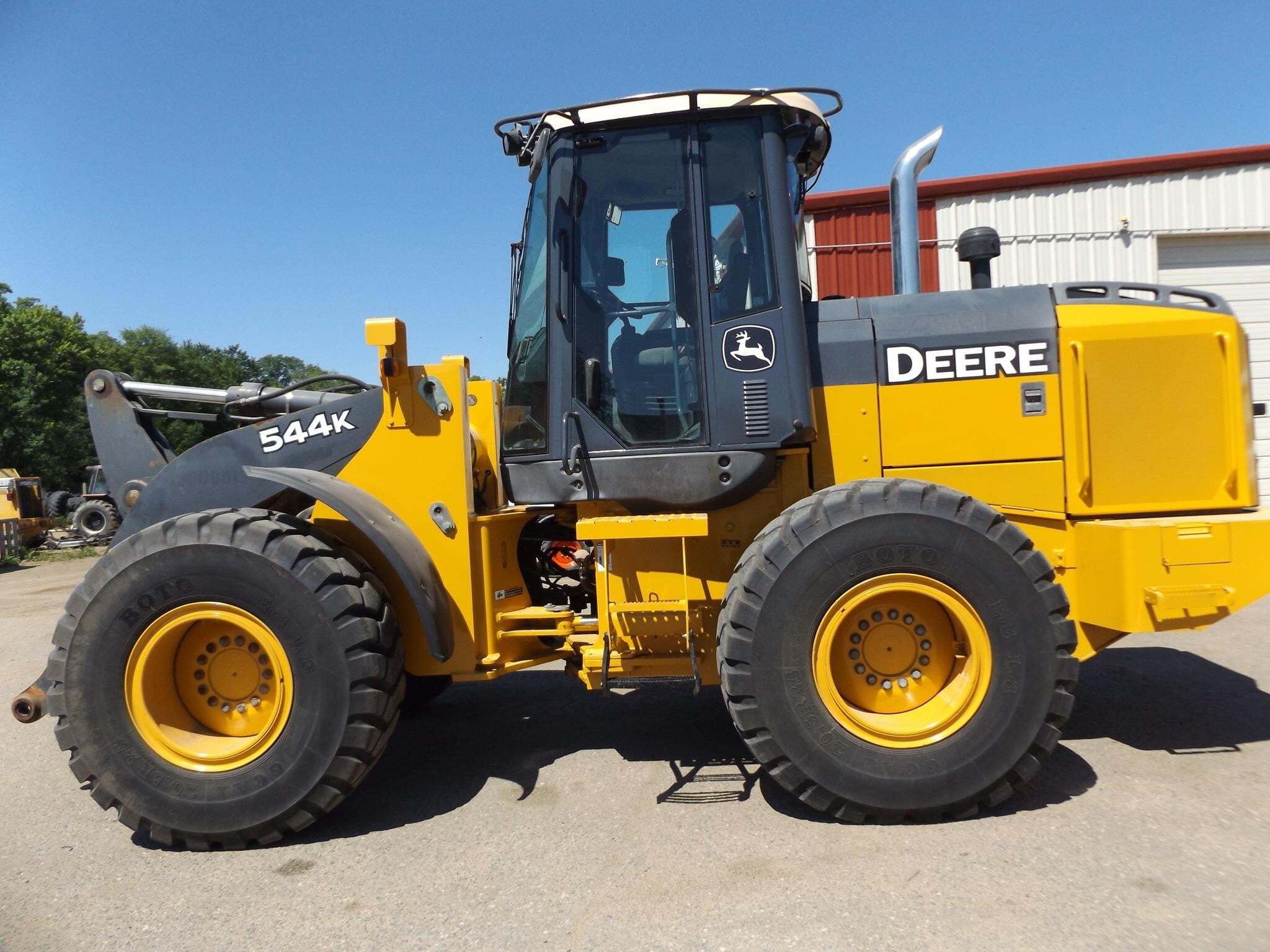 2012 DEERE 544K in Harris, MN
