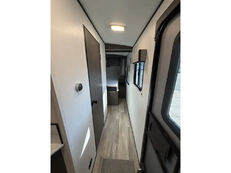 2021 CRUISER RV CORP MPG ULTRA LITE 2700 TH