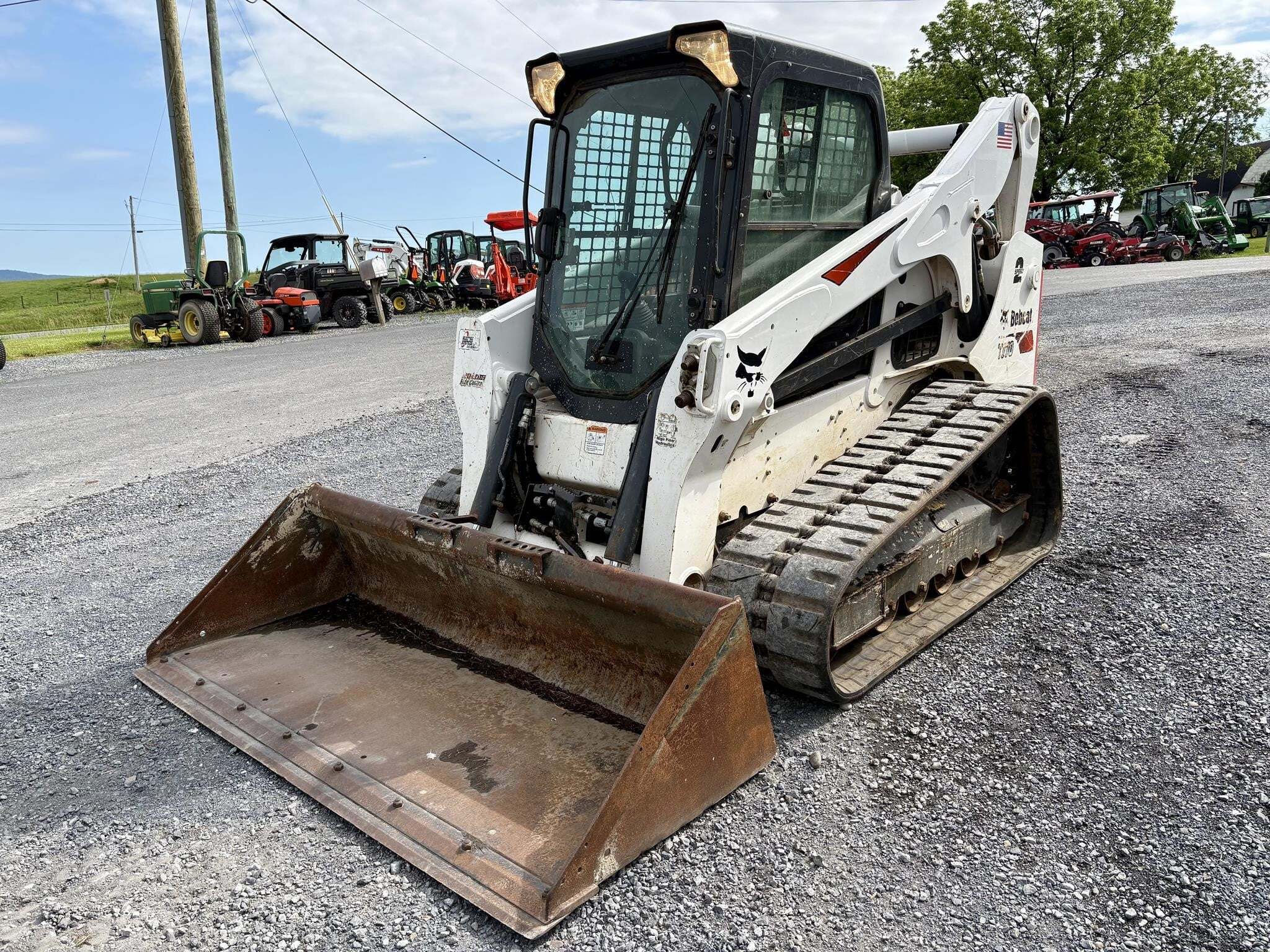 2022 BOBCAT T770 in Linville, VA