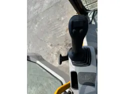 2025 JCB 220X