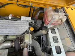 2025 JCB 220X