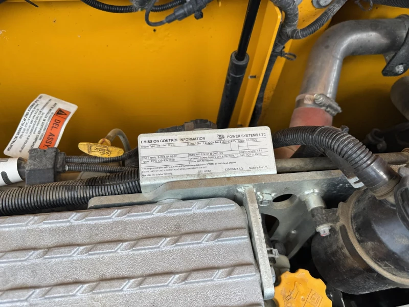 2025 JCB 220X