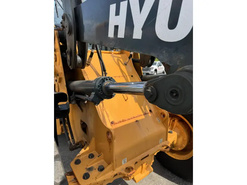 2022 HYUNDAI HL930A