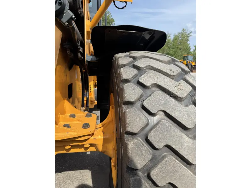 2022 HYUNDAI HL930A