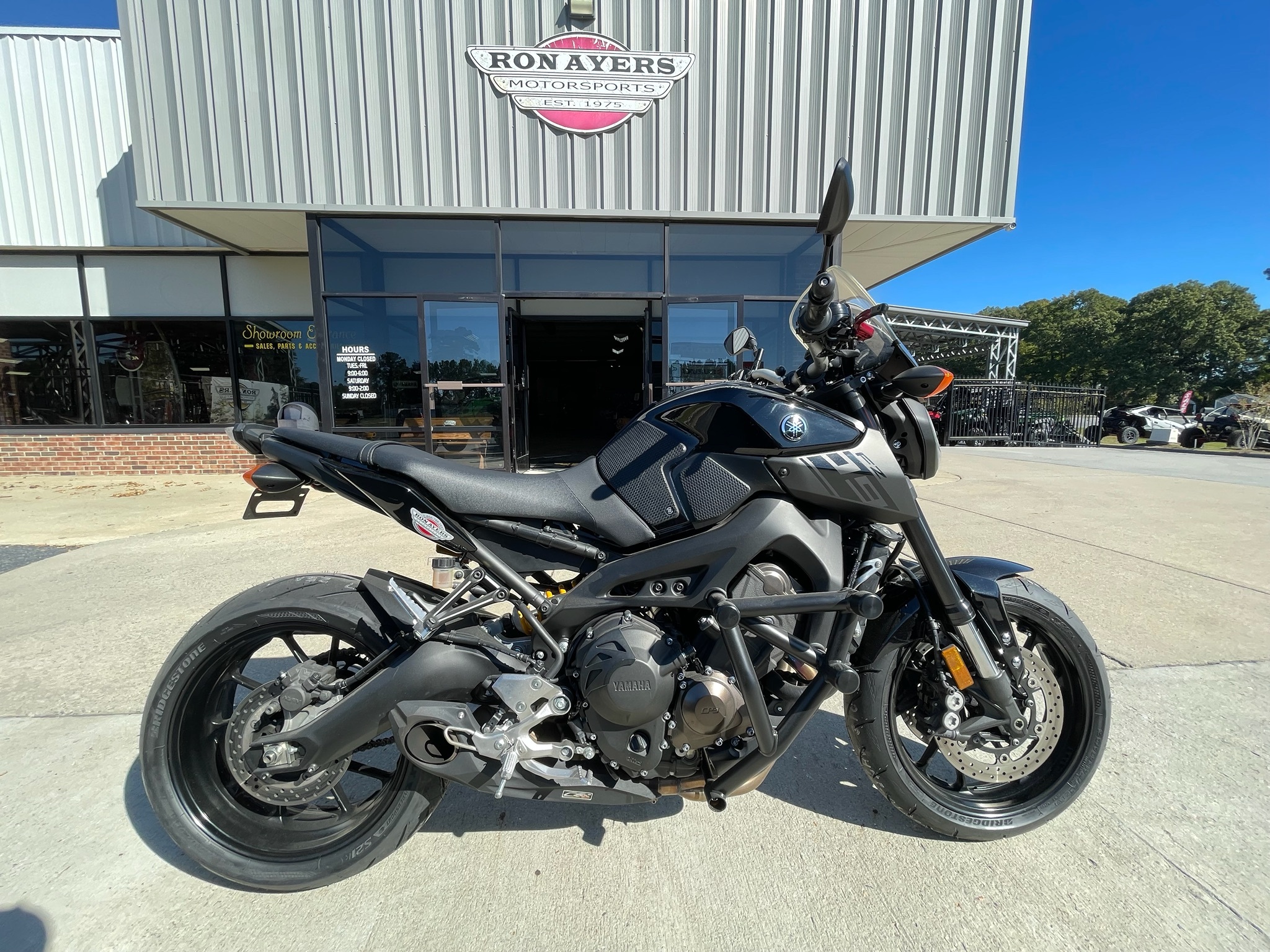 2016 Yamaha FZ-09 in Greenville, NC