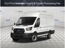 Best Trucks and Vans for Mechanics and Electricians in 2025 image