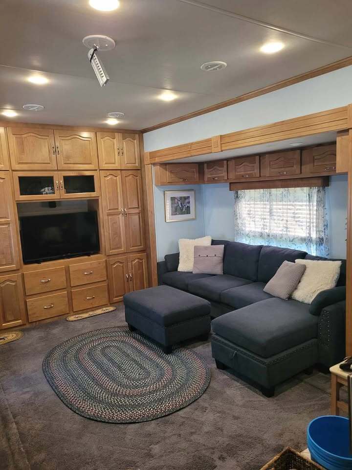 2013 Marathon OLYMPIA RV