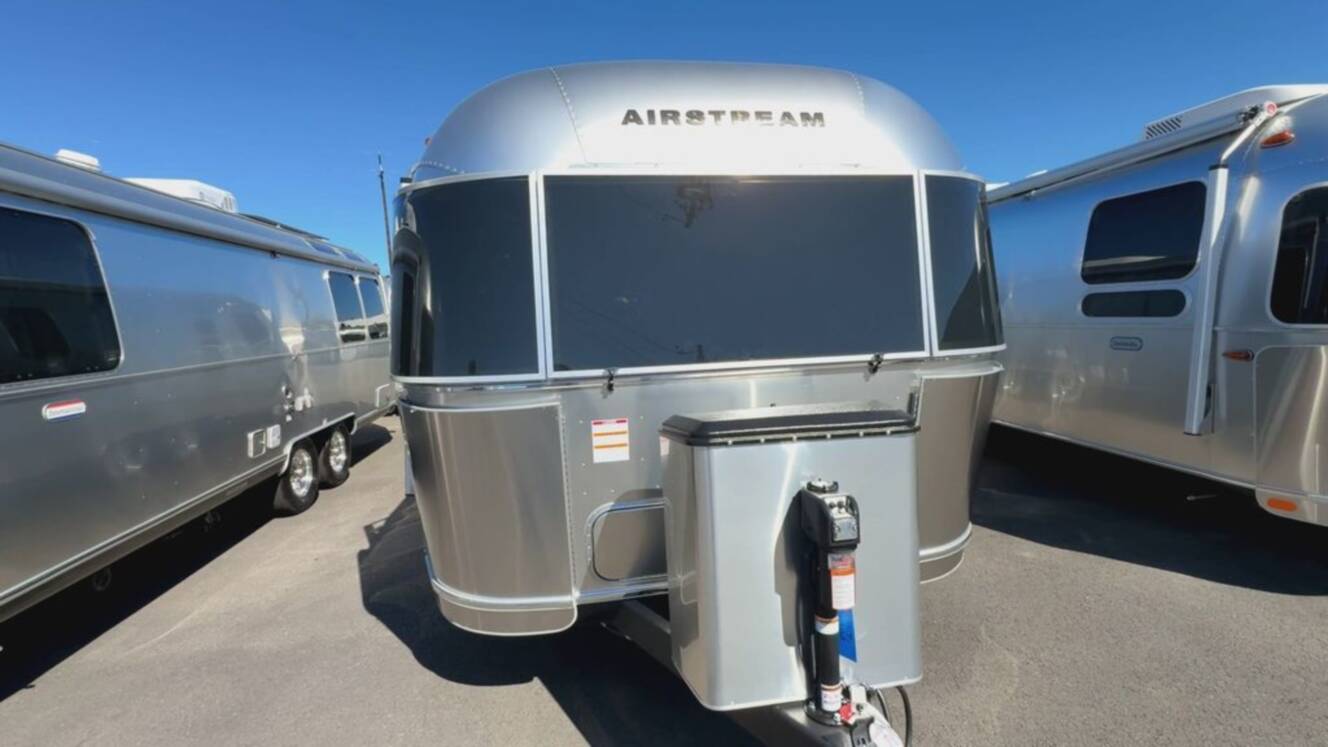 A photo of this 2026 Airstream Globetrotter 27FB