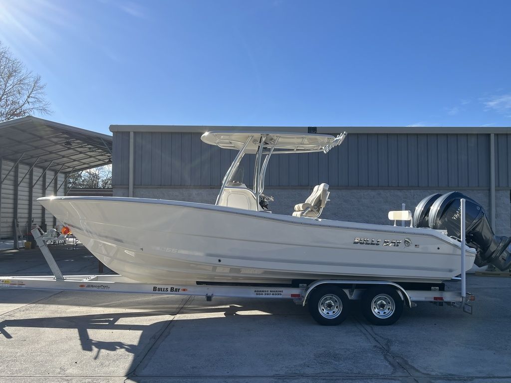 2026 Bulls Bay 255CC Center Console Boat boat