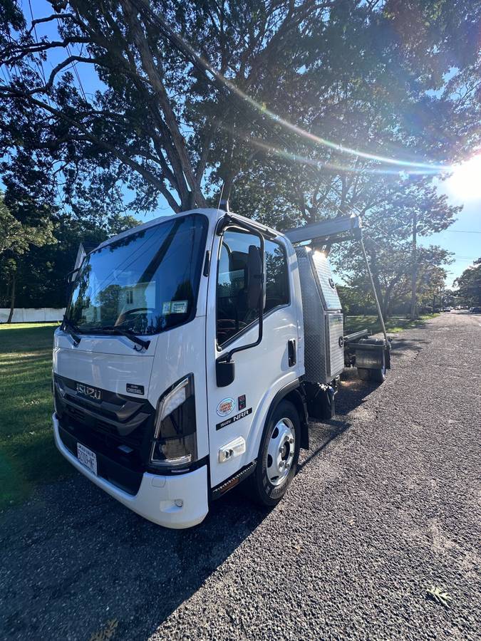 2025 ISUZU NRR in Patchogue, NY