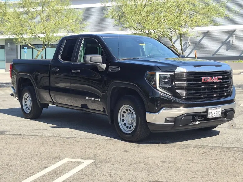 2023 GMC SIERRA