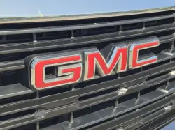 2023 GMC SIERRA