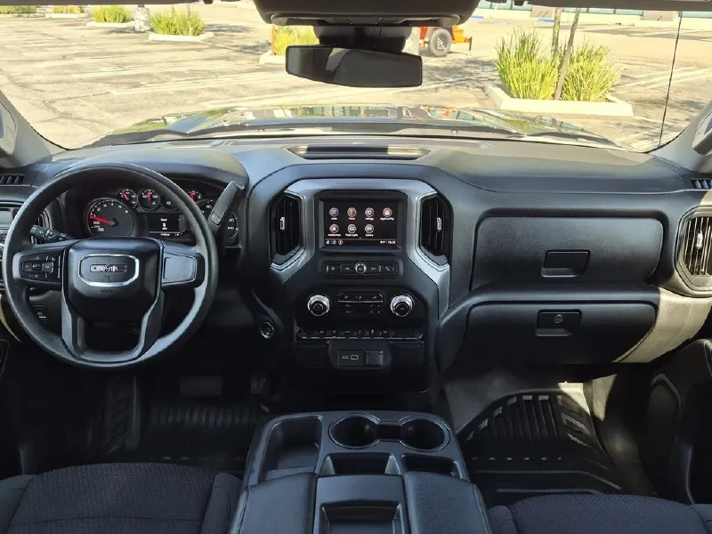 2023 GMC SIERRA