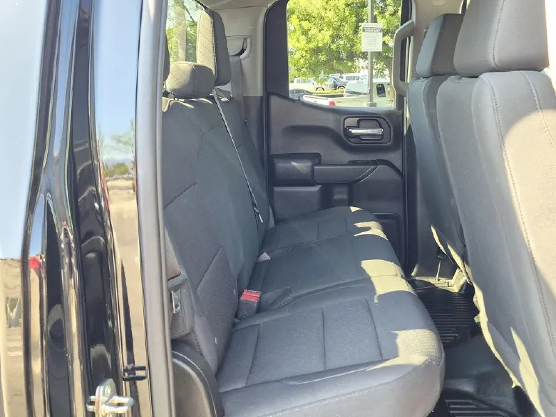 2023 GMC SIERRA