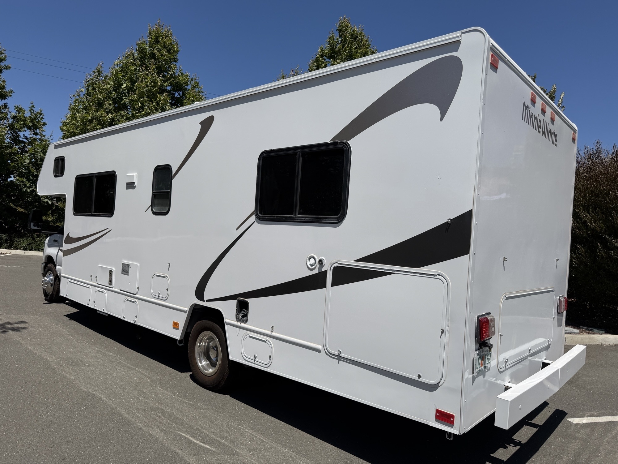 2020 Winnebago 328QR in newark CA