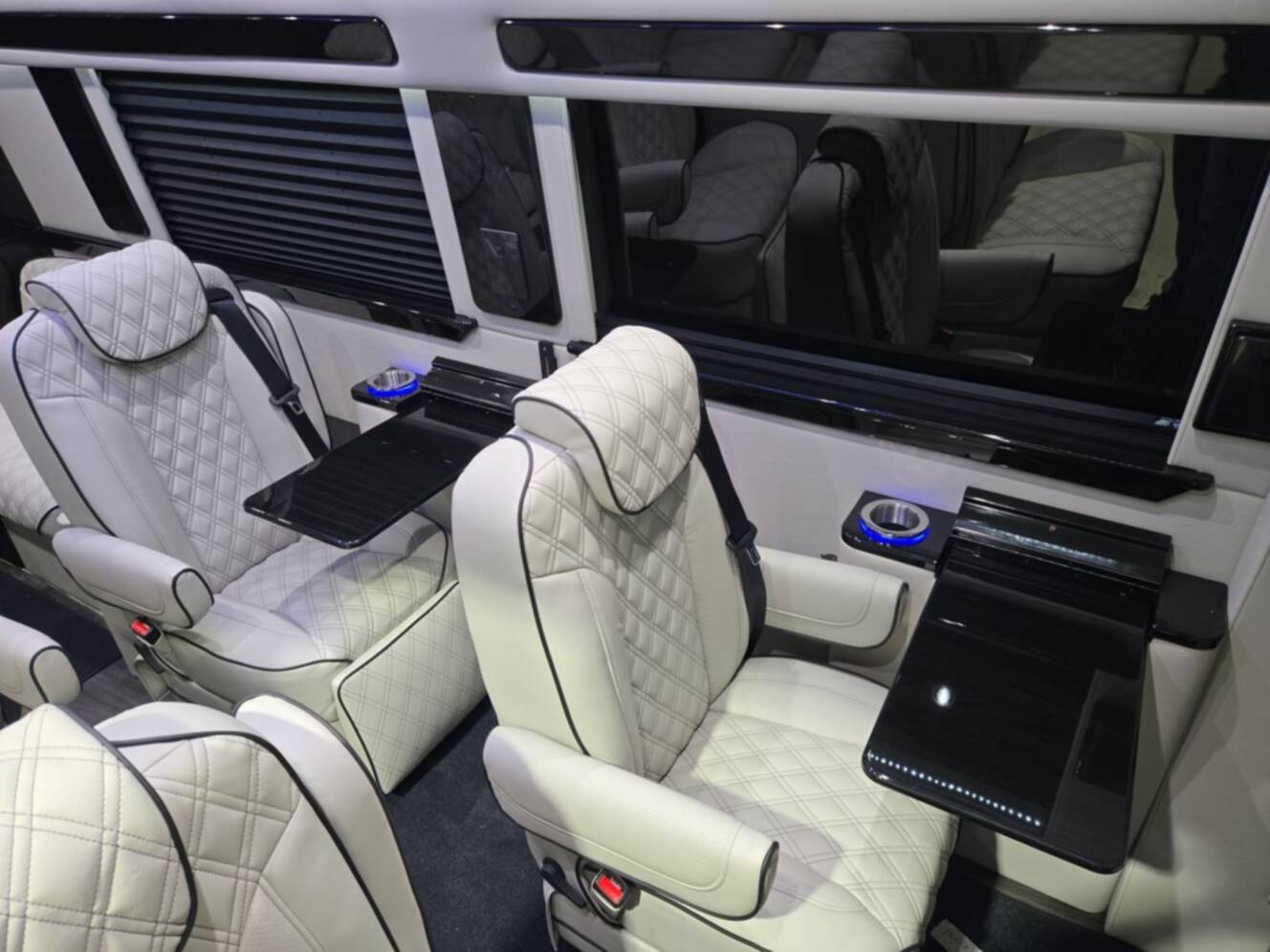 A photo of this 2027 Ultimate Toys COACH 170 STD