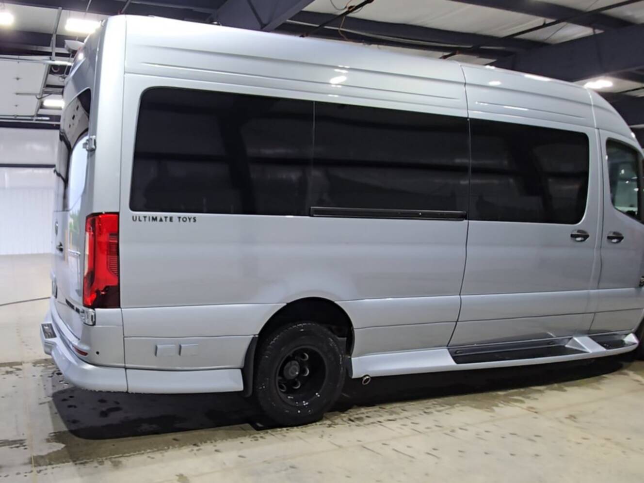 A photo of this 2027 Ultimate Toys COACH 170 STD