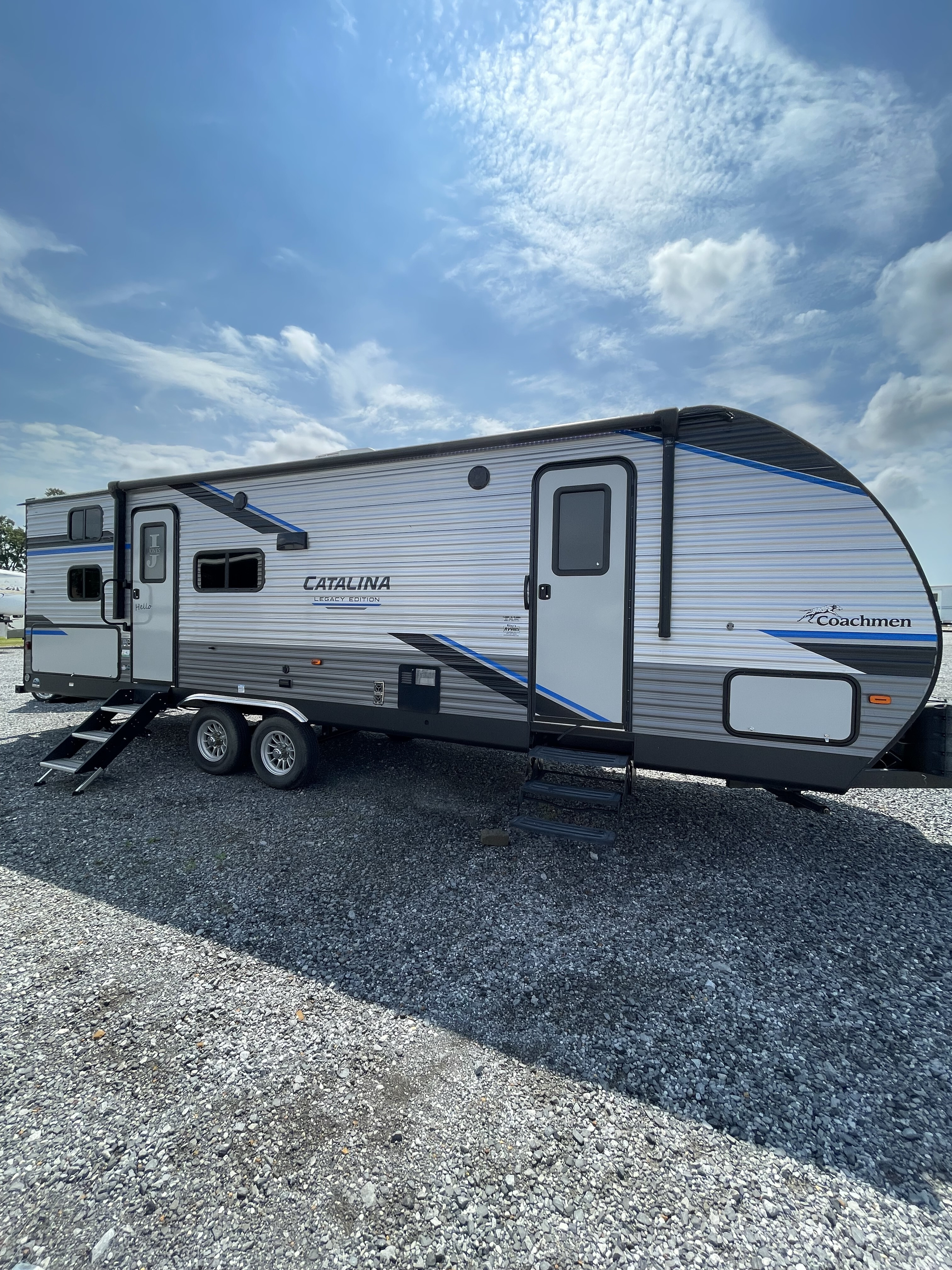 2022 Coachmen Catalina Legacy Edition 263BHSCK RV