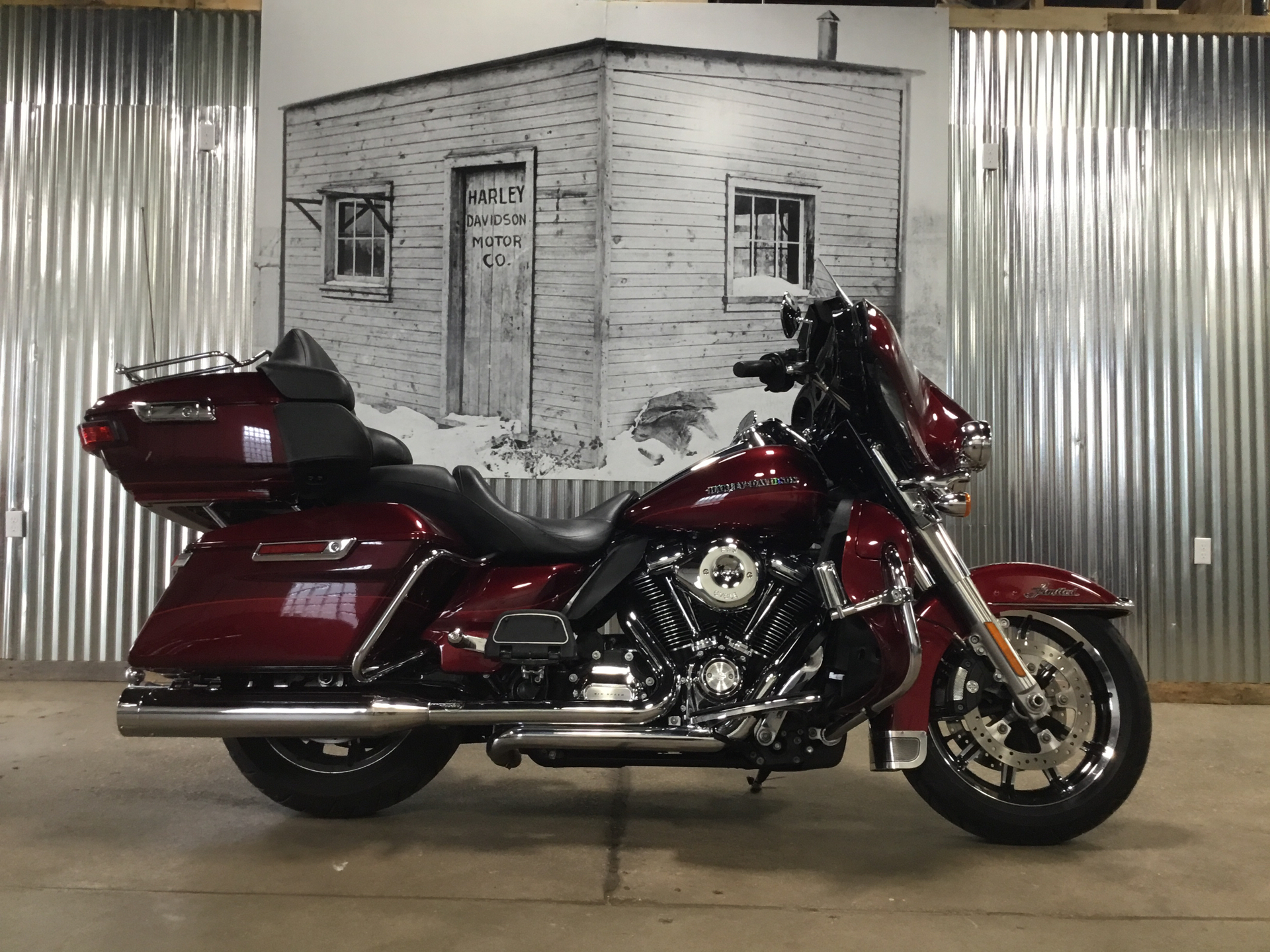 2017 Harley-Davidson ULTRA LIMITED ULTRA LIMITED in Sheboygan, WI