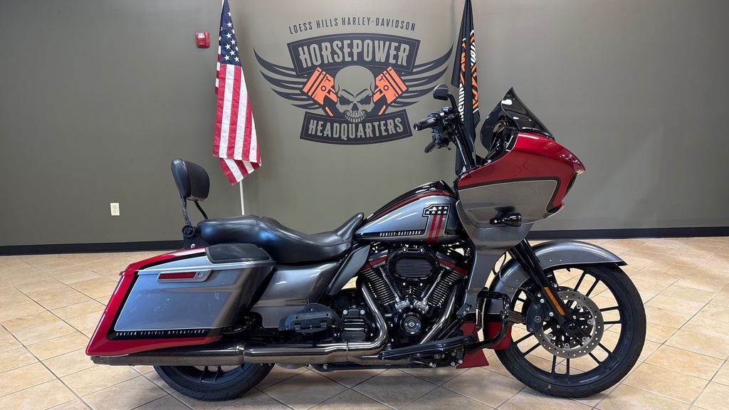 2019 Harley-Davidson® FLTRXSE - CVO Road Glide® CVO CUSTOM in Pacific Junction, IA