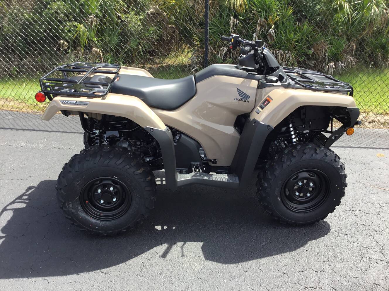 A photo of this 2027 Honda FourTrax Rancher 4x4 Automatic DCT IRS EPS