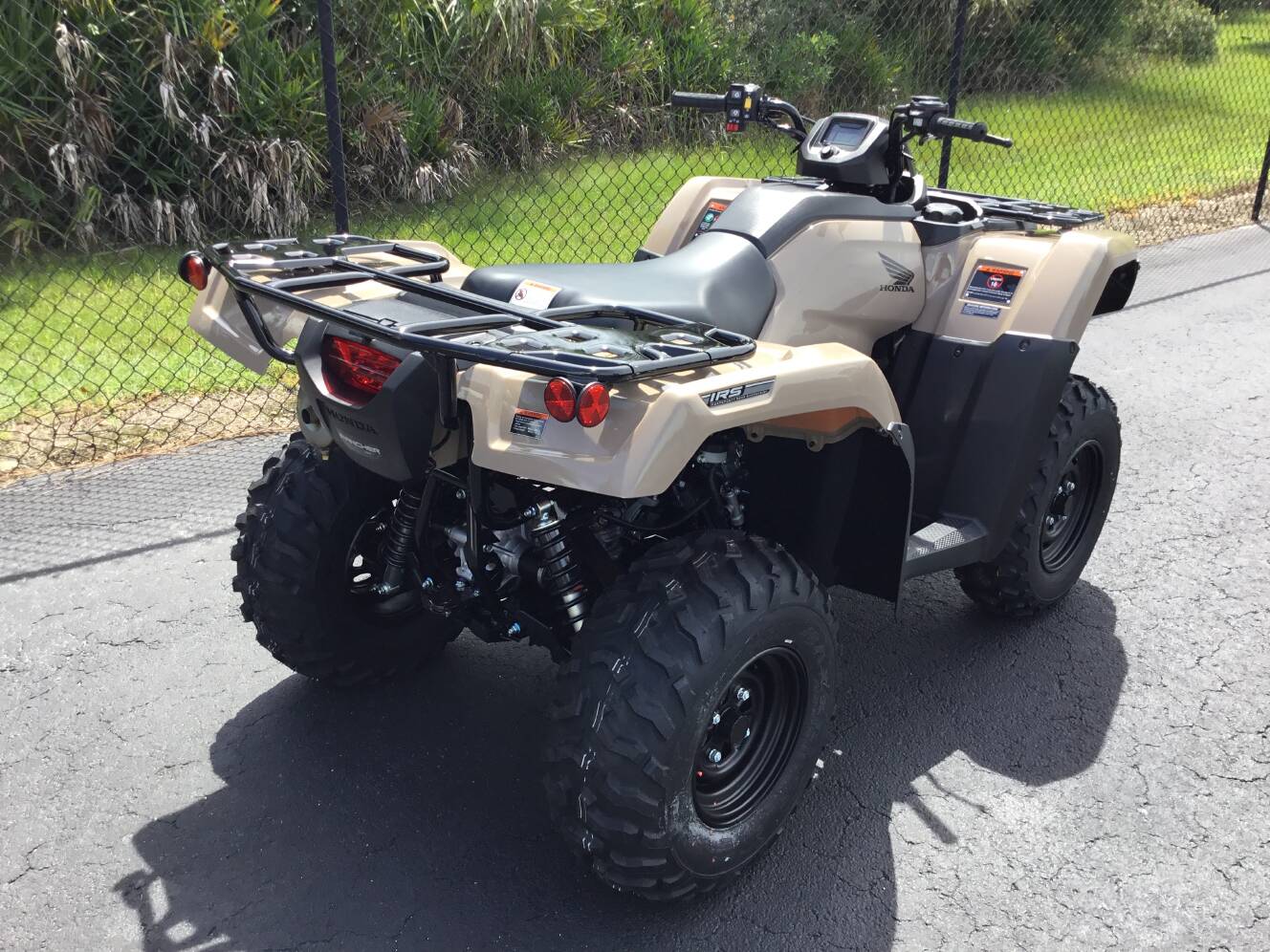 A photo of this 2027 Honda FourTrax Rancher 4x4 Automatic DCT IRS EPS