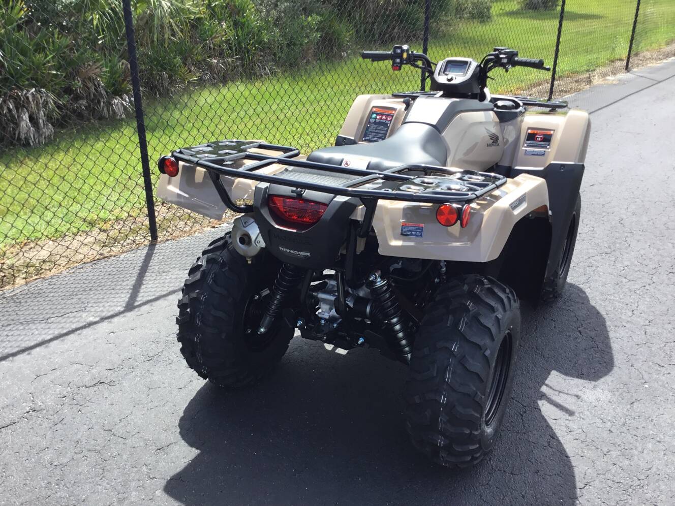 A photo of this 2027 Honda FourTrax Rancher 4x4 Automatic DCT IRS EPS