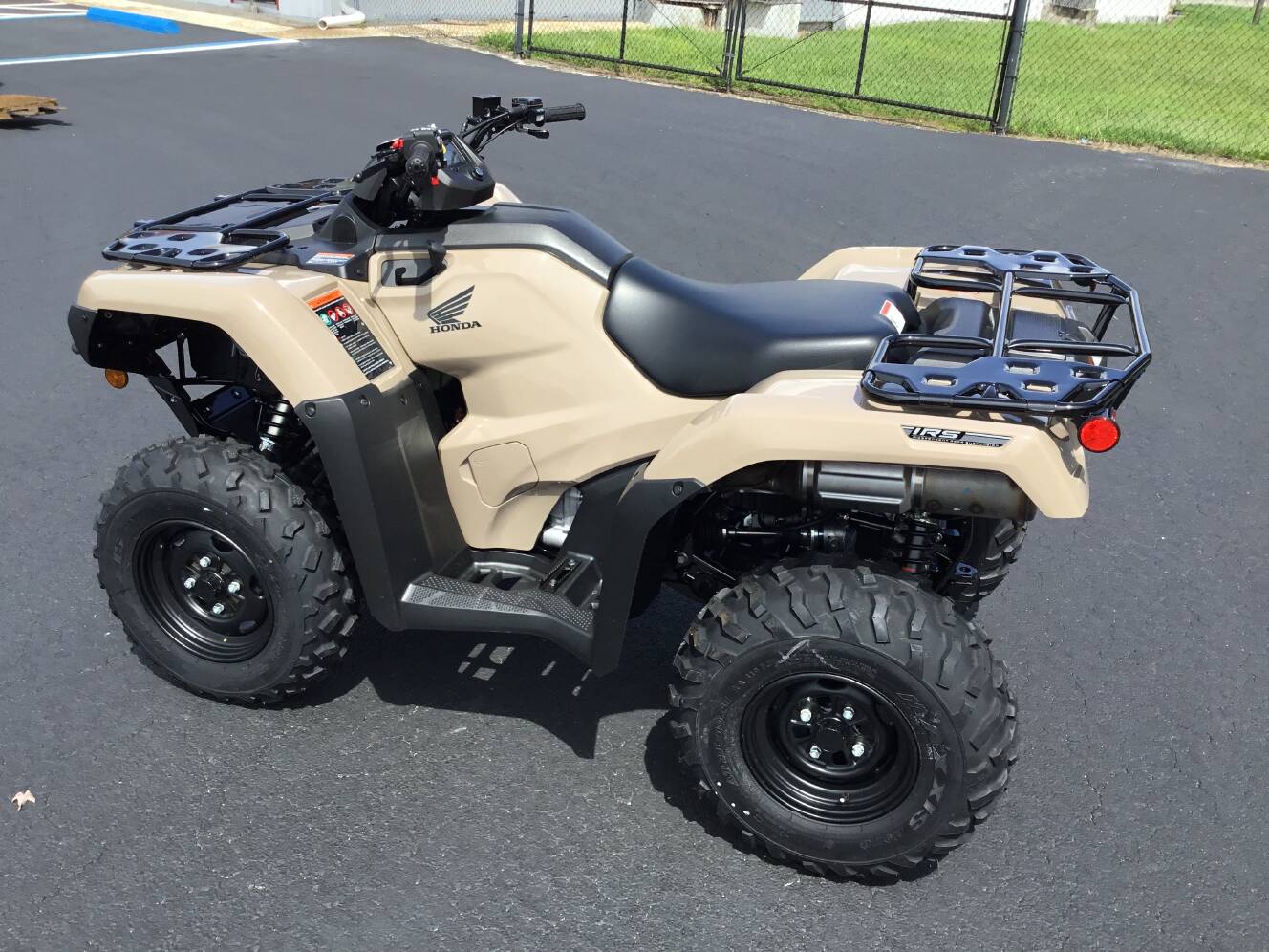A photo of this 2027 Honda FourTrax Rancher 4x4 Automatic DCT IRS EPS