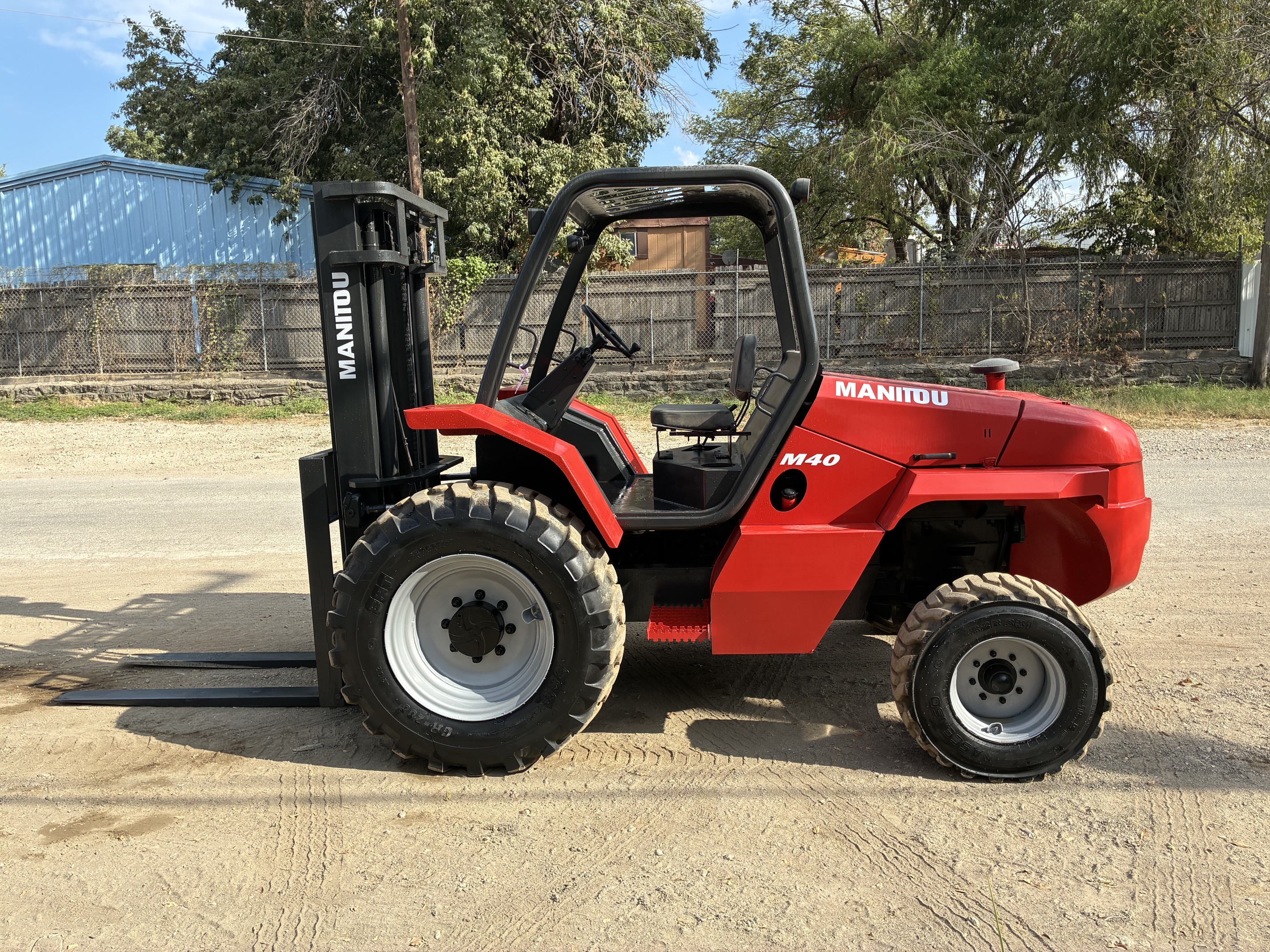2012 Manitou M40-2T in Dallas, TX