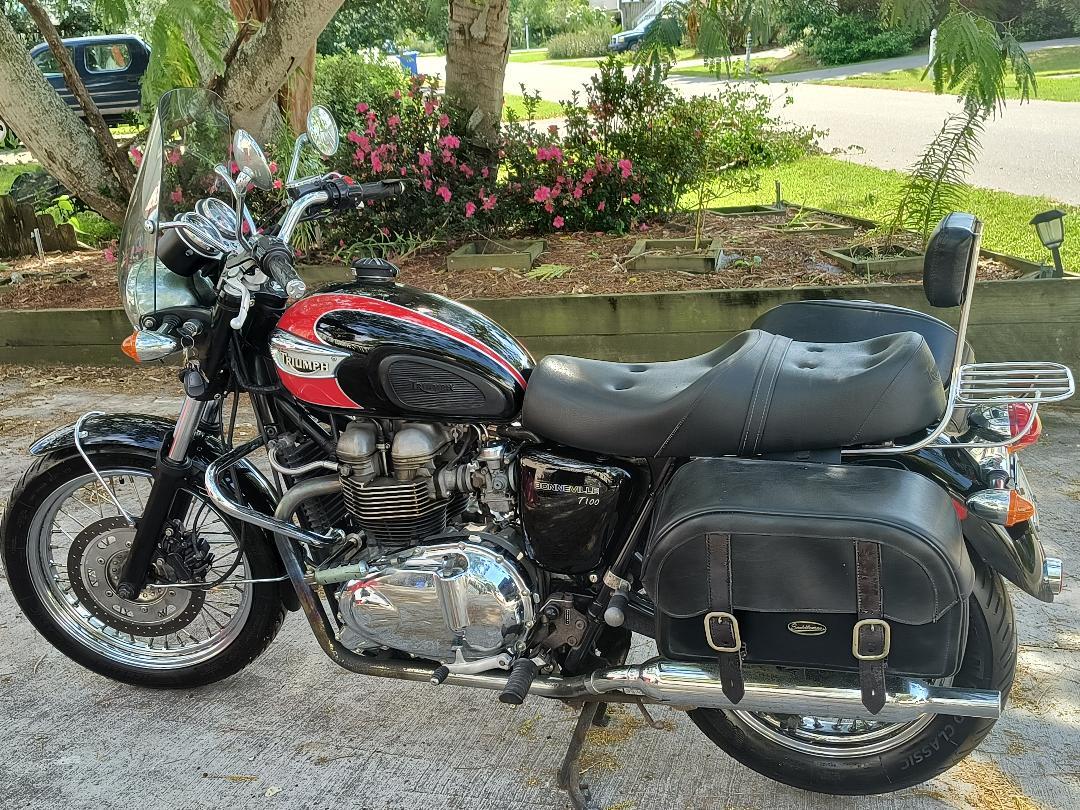 2006 Triumph BONNEVILLE T100 BASE BASE in Charleston, SC