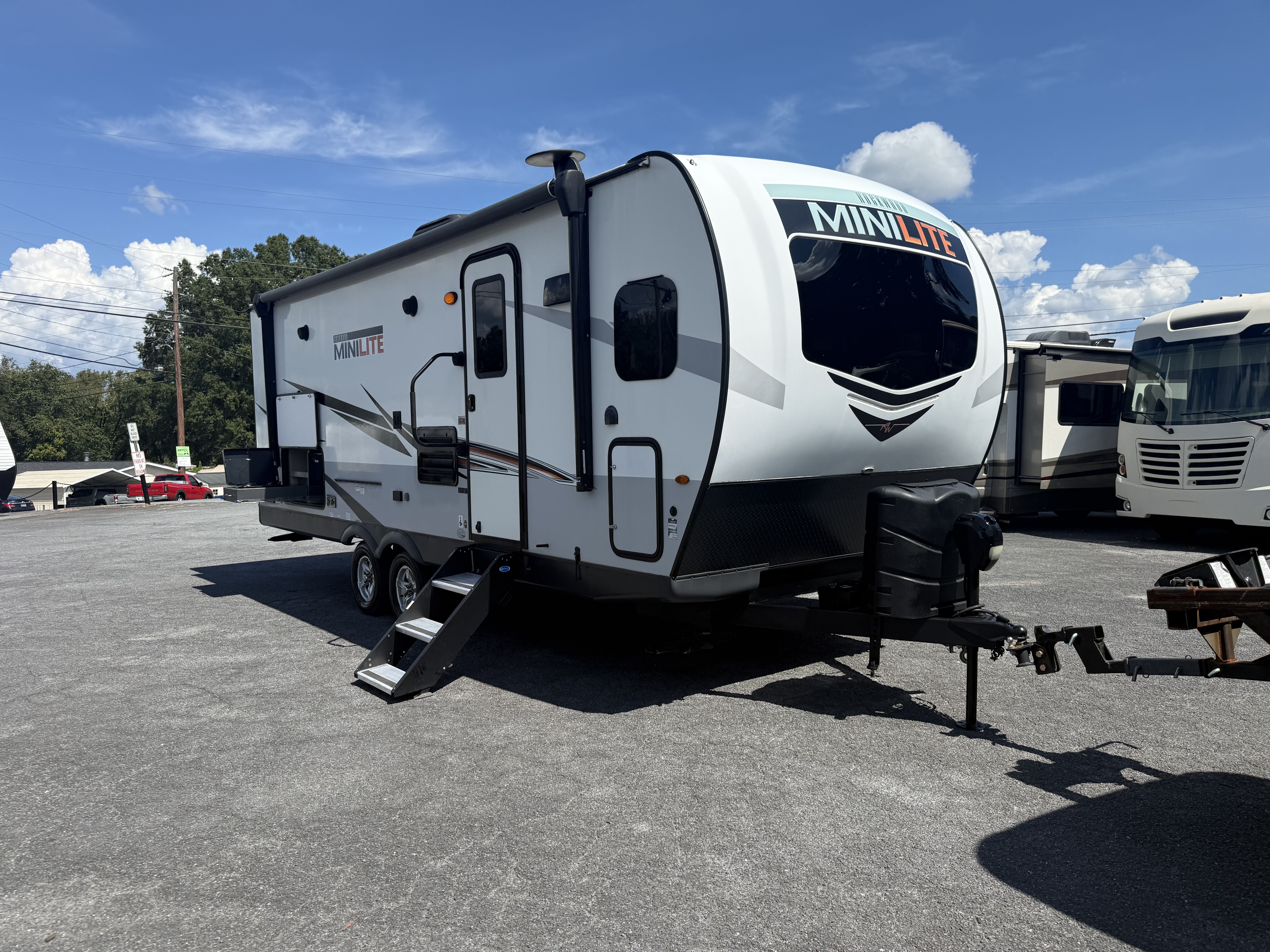 2021 Forest River ROCKWOOD MINI LITE 2506S in summerville GA