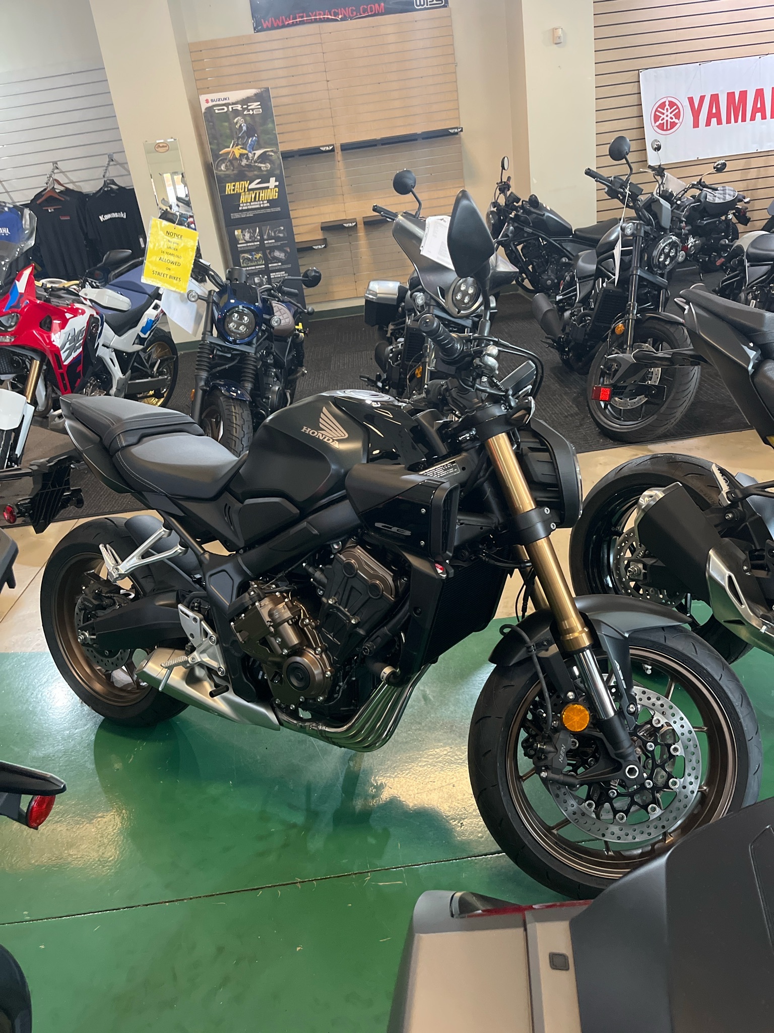 2026 Honda CB650R E-Clutch BASE in Newnan, GA